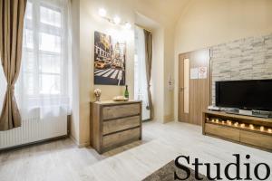 BpR Luminous Design Apartments