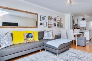 Leeuwendal Bliss with Mountain Views