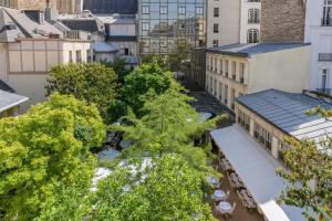 Hotels Renaissance Paris Nobel Tour Eiffel Hotel : photos des chambres