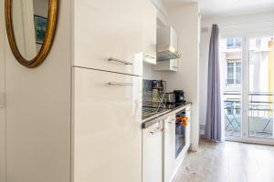 LANGLE DOUX avec balcon idéal pour couples ou en solo