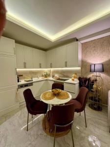 Stunning Luxury Alanya Apartment with Pool and Security