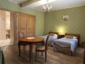 Hotels Hotel Belle Epoque : photos des chambres