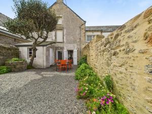 Maisons de vacances Le port et les plages a pied pour 6 personnes : photos des chambres