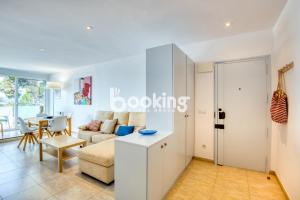 Kaminias II Apartament per 4 persones a Politur