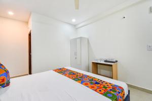 FabHotel Maski Suites - Nr KIMS Hospital Kondapur