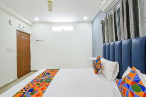 FabHotel Maski Suites - Nr KIMS Hospital Kondapur