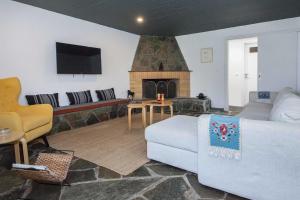 Peaceful Stone Retreat in Nature-Loved Nea Penteli