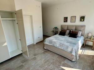 Casa M- Studio Seaview #5 - Brand New