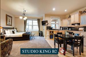 Studio with Balcony room in The Orenco