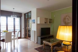 HouSmart Isonzo 6