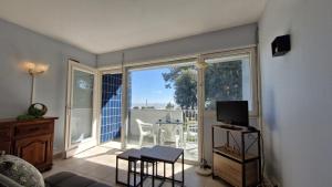 Saint Georges de Didonne - CONFORT SIMPLE pour cet APPARTEMENT face à la PLAGE