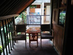 Melati Double Studio with Shady Balcony Upstairs