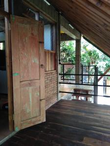 Melati Double Studio with Shady Balcony Upstairs