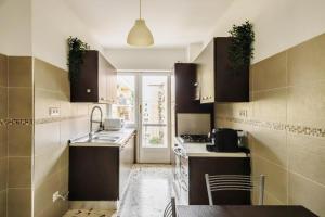 F&F Apartment - Ostiense metro Garbatella