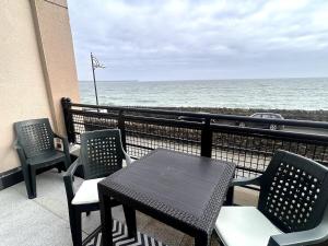 Seafront Apartment in Tramore
