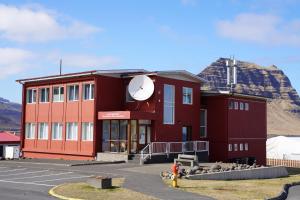 The Old Post Office Guesthouse - 3hvězdičkové hotely ve městě Grundarfjordur