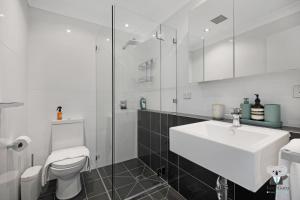 KozyGuru | Surry Hills | Premium Apt + Parking