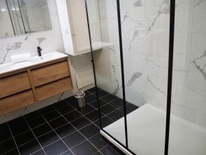 Appartements Appart T2 cabine 5 min du centre : Appartement 2 Chambres