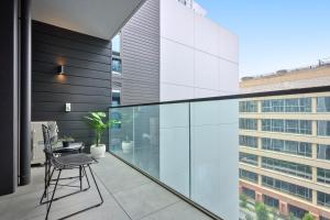 KozyGuru | Moonee Ponds | Modern 1 Bed Apt Parking