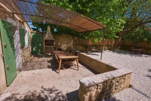 Maisons de vacances Maison provencale avec jardin : photos des chambres