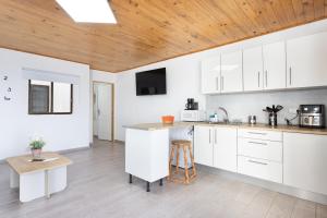 Home2Book Peaceful Apt & Sea View Terrace in Arico