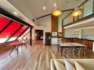 Amplio Loft en Puerto Madero a pasos del Puente de la Mujer y Casa Rosada