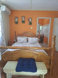 Briannas Rustic Retreat