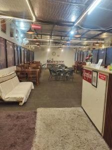 BS Hotel & Restaurant