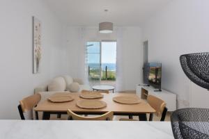 Small Oasis Sea View