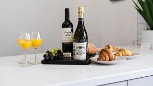 Teesside House - Sleeps up to 10