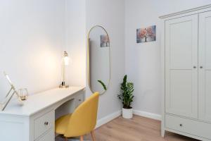 Lovely Haymarket Apartment - Central Edinburgh