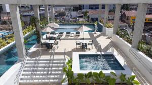 Tolive Riverside HOUSI by Carpediem