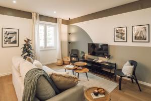 Harlem - 2 bedrooms & office in Alvalade