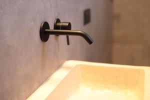 King Room with Spa Bath