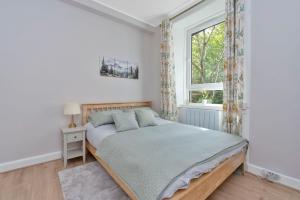 Lovely Haymarket Apartment - Central Edinburgh