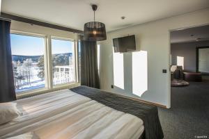 Large Suite with Balcony room in Laponia Hotell & Konferens