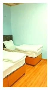 Prem Ji Aanand Hotel and Restaurant