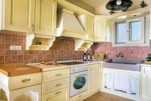 Astounding Seafront Kefalonia Villa 3 Bedrooms Villa Alegria Private Pool