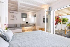 Luxury Paros Villa Villa Votsalo Suite 1 Bedroom With Jacuzzi Naousa