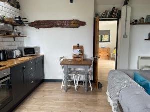 Helyg Cottage
