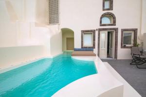 Elegant Santorini Villas Villas Aloia Private Hot Tub Air Conditioning