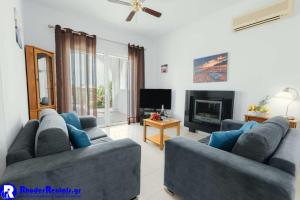 Three-Bedroom Villa room in Executive Rhodes Villa Villa Gennadi 2 Bedroom Villa Private Pool Sea View Gennadi