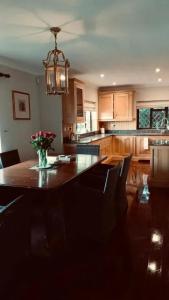 Maison spacieuse pour famille près de Brighton avec jardin