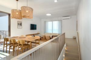 Bronzees Celeste Villas by Irundo