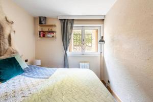 One-bedroom apartment with garden