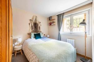 One-bedroom apartment with garden