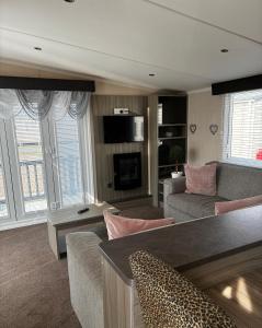 caravan to let