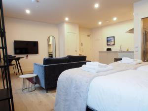 Stylish, modern studio on Easter Road - Flat 2, Elgin House