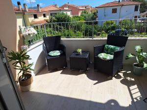 Appartamento con 3 Camere da Letto e con Balcone