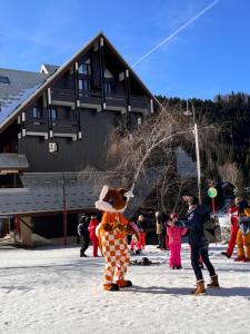Chalets Ruim chalet van 200m2 - infrarood-sauna - vlak bij de piste : photos des chambres